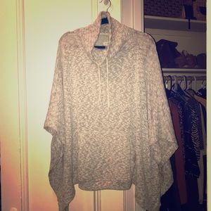 Lou and Grey knit pancho